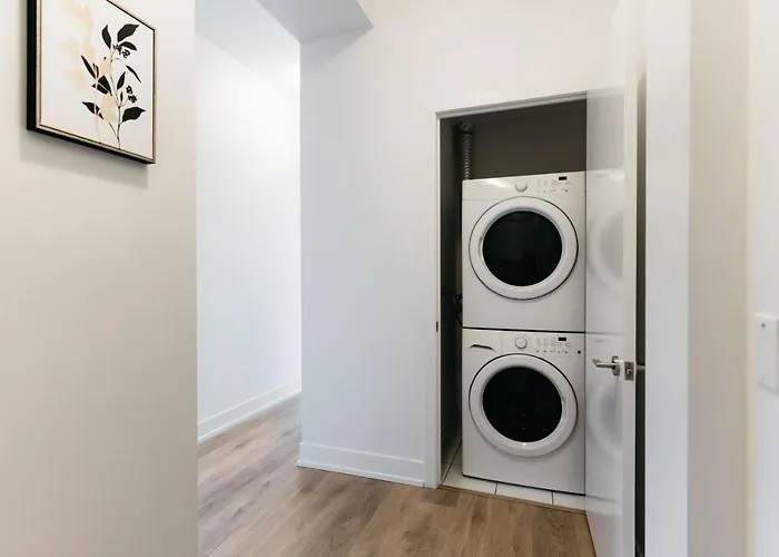 Cozy & Contemporary Suite - Easy Access To Everything