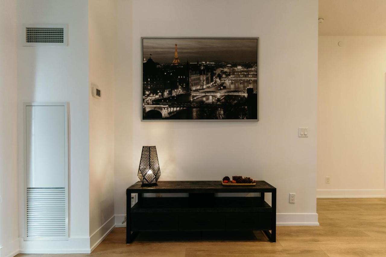 Cozy & Contemporary - Easy Access To Everything Appartement Colline De Richmond